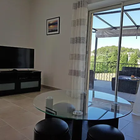 Villa Villa In Montouliers With Private Pool, Cleaning Included *