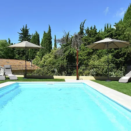 In With Private Pool, Cleaning Included